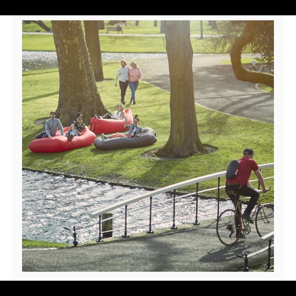 Used. Inflatable lounger - Picture 4 of 5